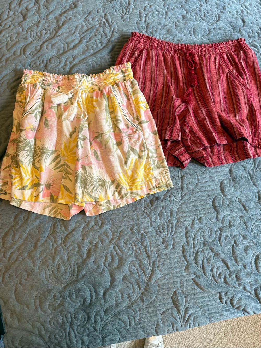 2pair Briggs New York Linen Shorts (Pink & Yellow Tropical and Red Stripe) M